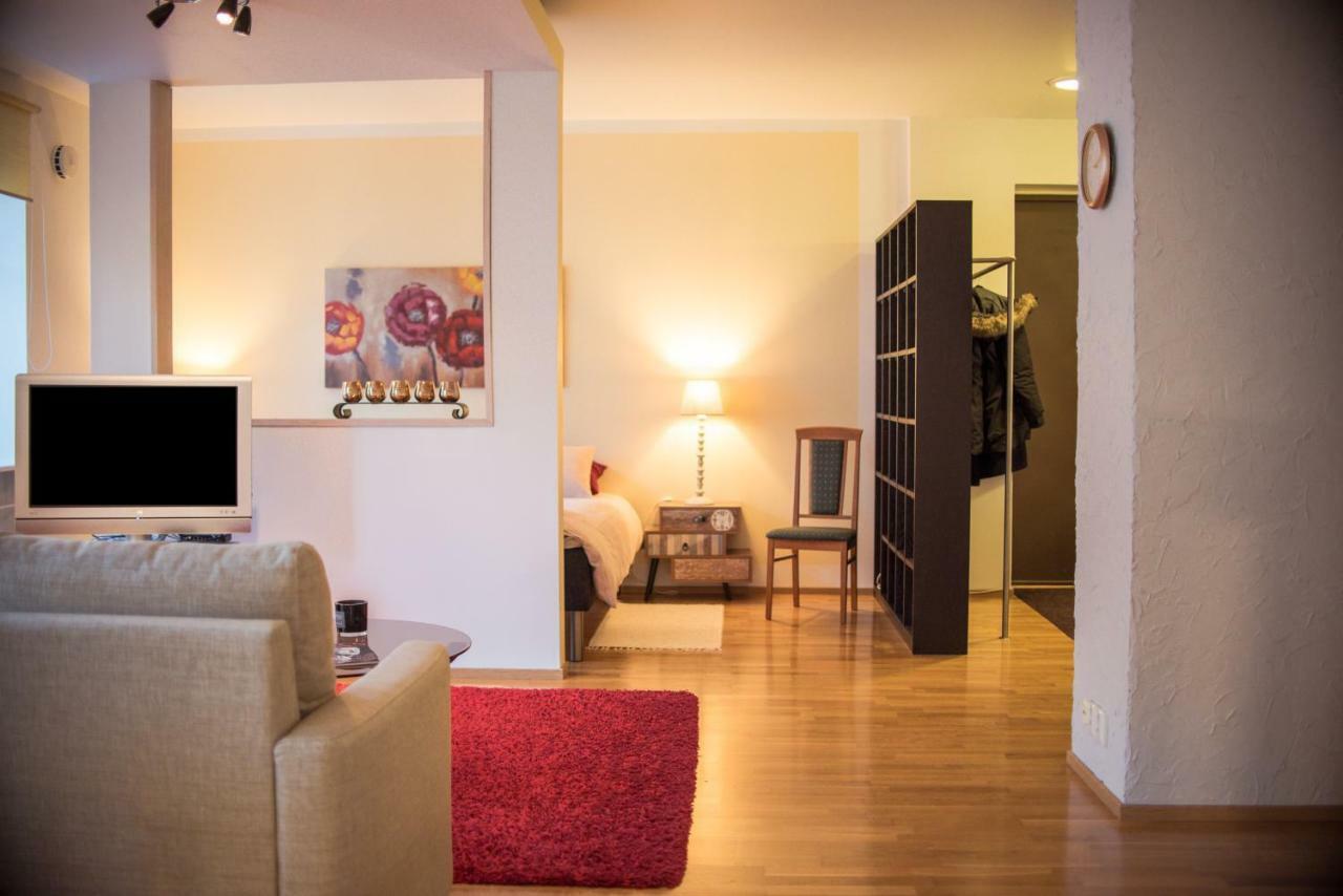 Large Studio Downtown Talin Exterior foto